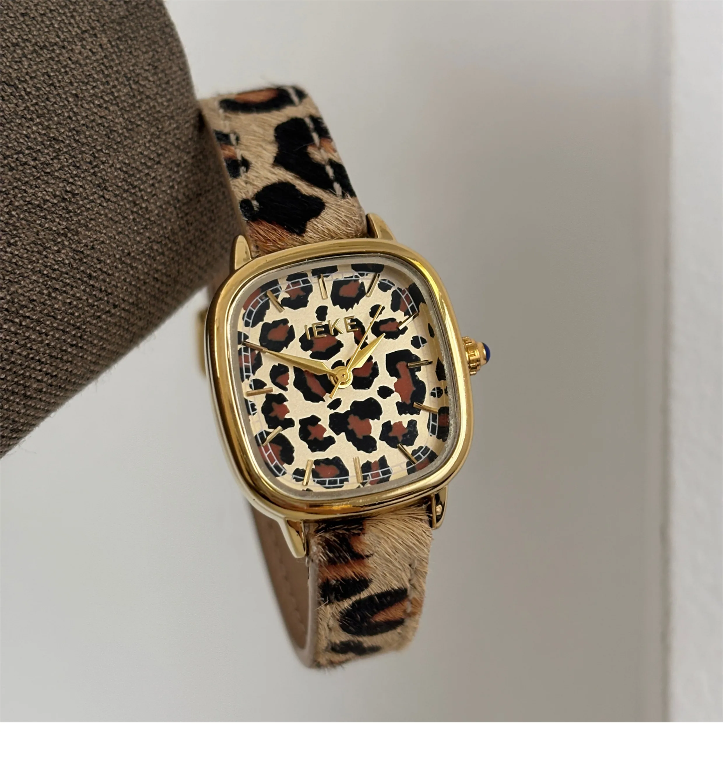 

Retro light luxury fashion design belt leopard print series watch female square leopard pattern Maillard watch