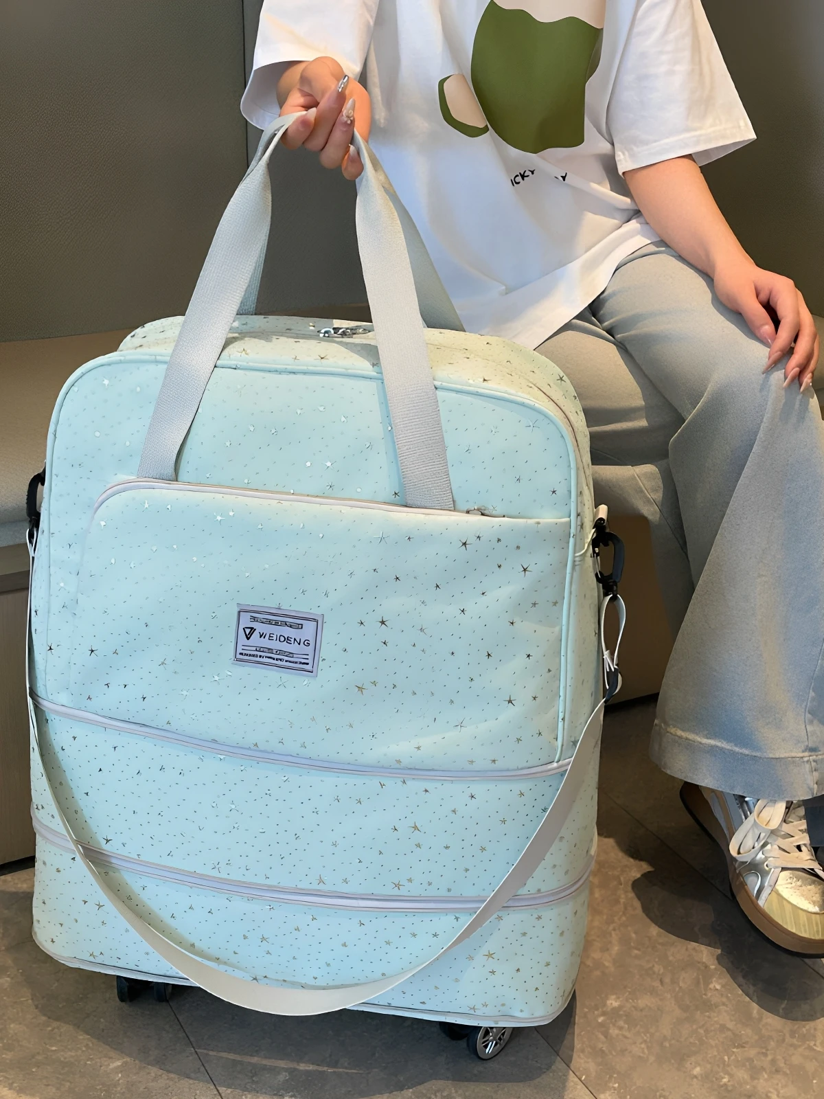 lightweight-travel-bag-women's-handheld-bag-with-universal-wheels-large-capacity-suitcase-for-business-trips-and-traveling