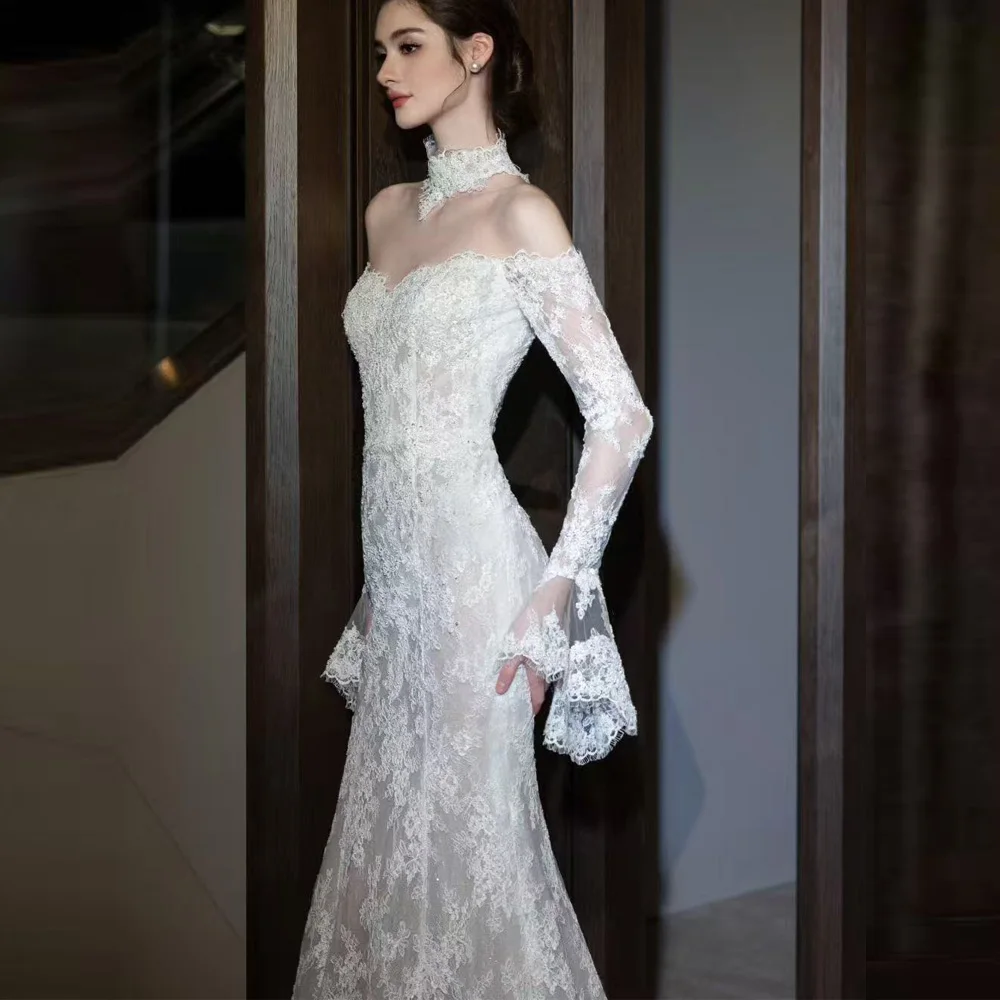 

Customized Luxury Lace Pleated Mermaid Beaded Wedding Dress for Women Backless Long Sleeve Wedding Bridal Gown