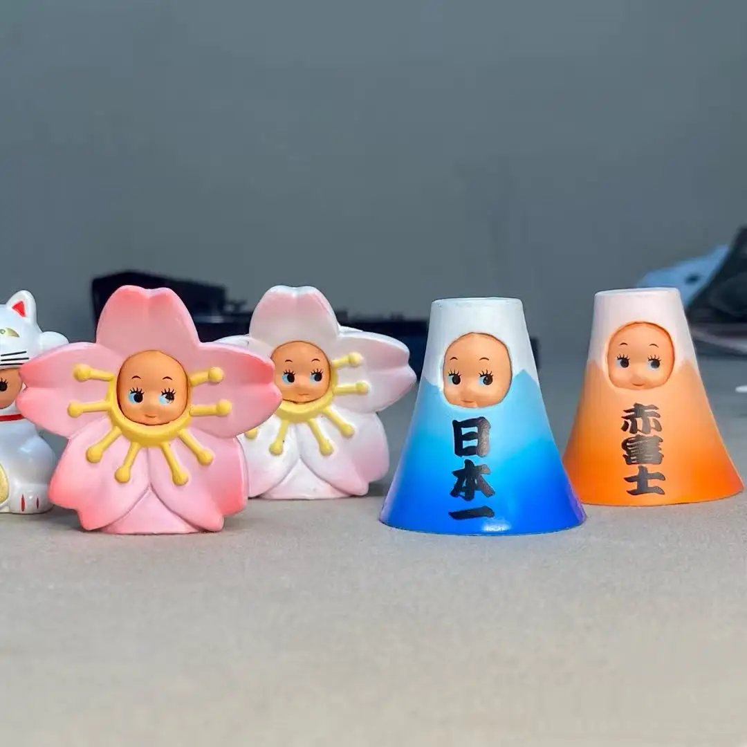 En stock: Caja sorpresa de figuras Chibi con cambio de posición, Gato de la suerte en Monte Fuji con flor de cerezo, Mini figura de acción Kawaii, Decoración de escritorio, Regalos