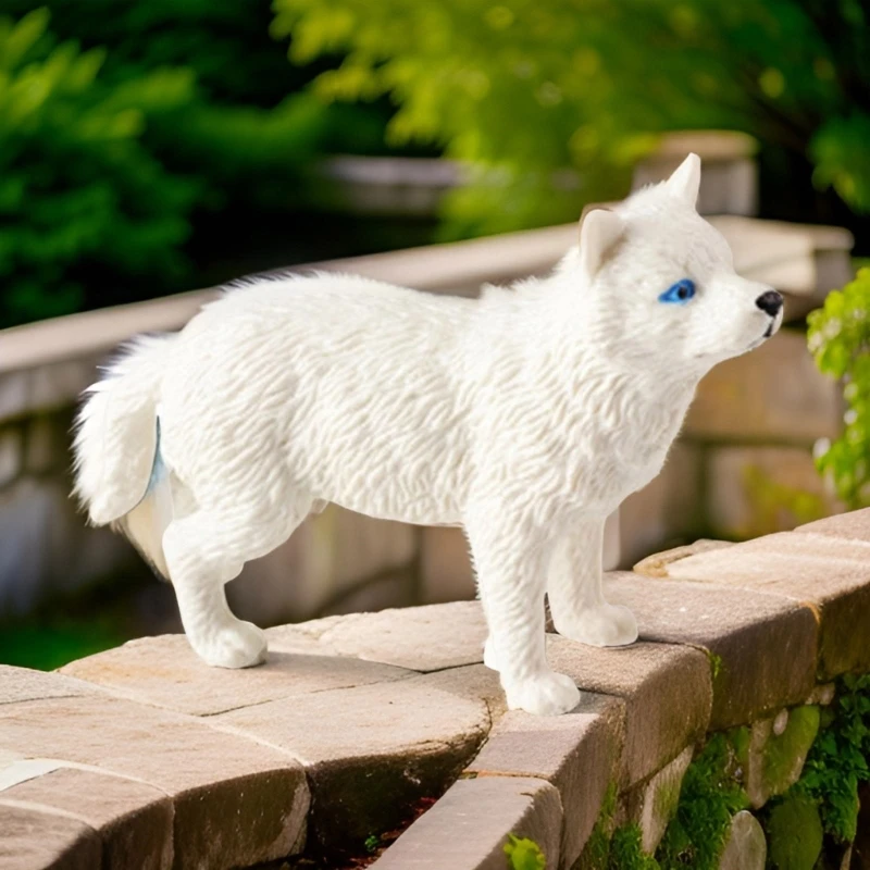 Cool Wolf Figure Exquisite Statue Wolf Imaginative Play Photo Props