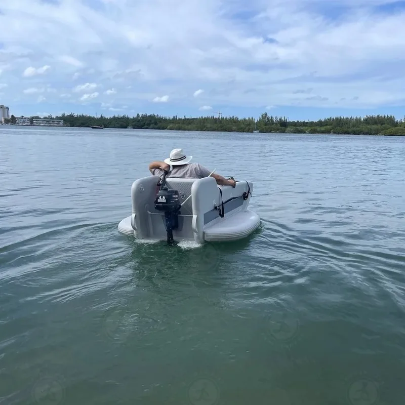 Commercial Single Boat Lightweight Portable Inflatable Watercraft Inflatable Kart Boat With Motor Thruster for Water Play