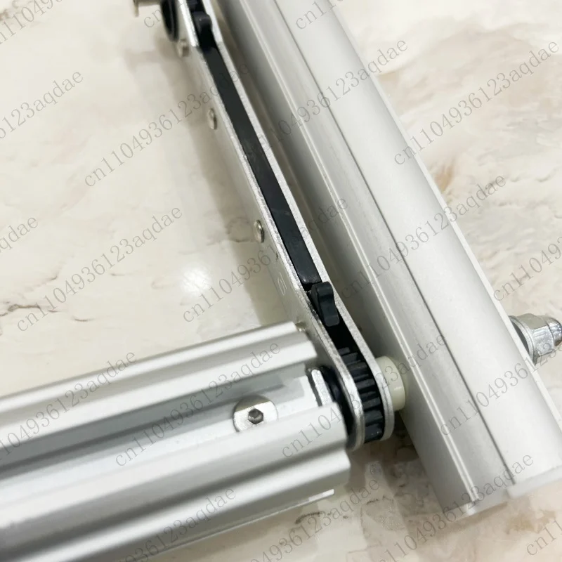 إطار متقاطع من سبائك الألومنيوم مع إطار عالي التحمل لآلية السقاطة ثنائية الاتجاه مع شريط تثبيت من القماش