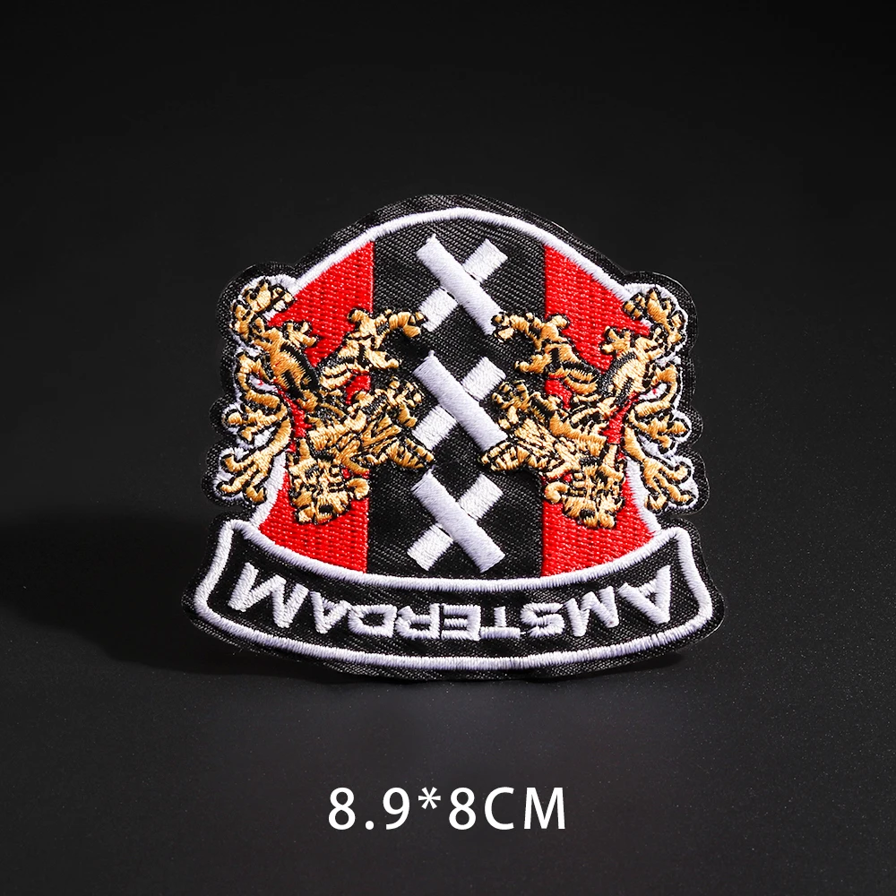 Rozmiar: 8.9*8CM paski w stylu Punk ubrania podwójne lwy naszywki na odzież haftowane naszywki DIY na płaszcz dekoracji