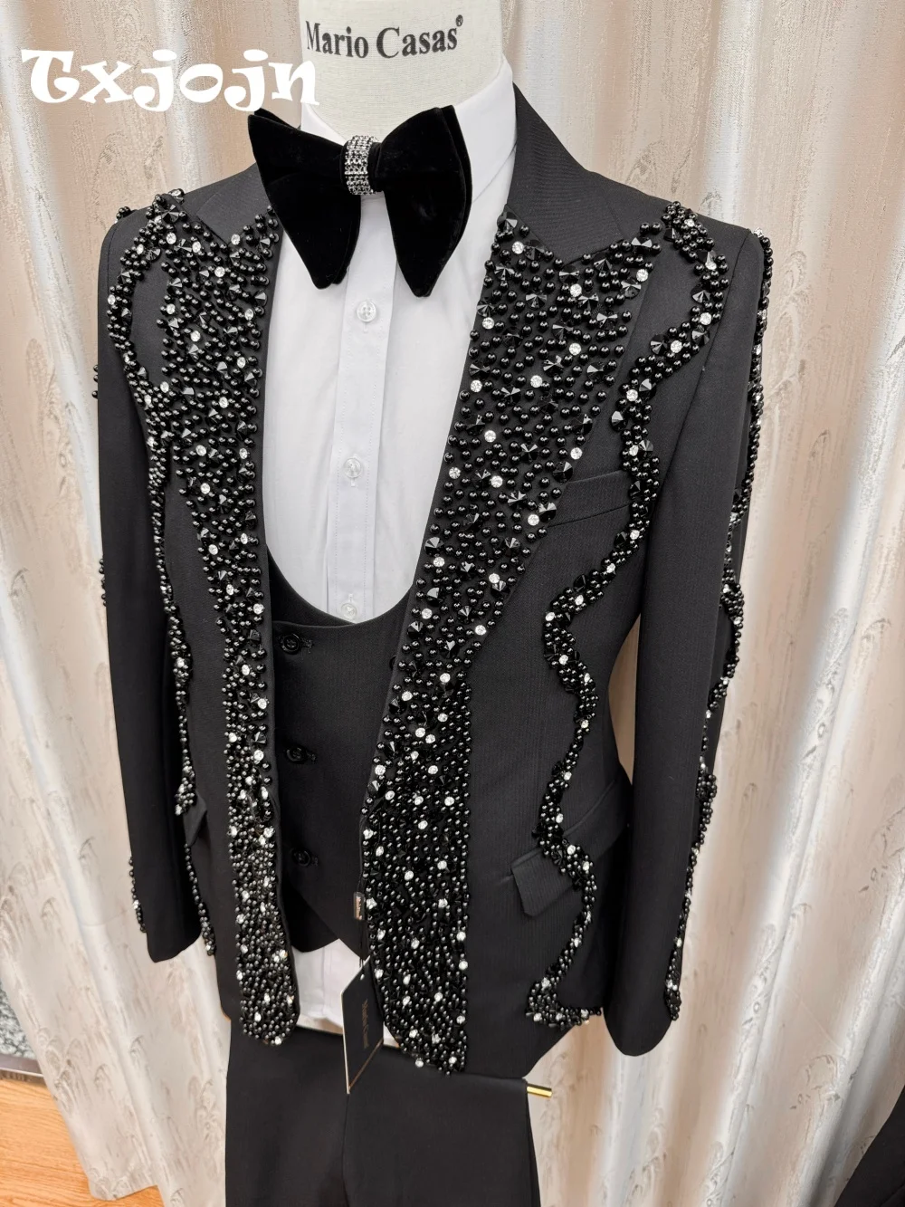 

Gorgeous Beaded Design Men Suit Set 2026 Elegant Single Breasted Formal Blazer Vest Pants For Red Carpet Special Occasions