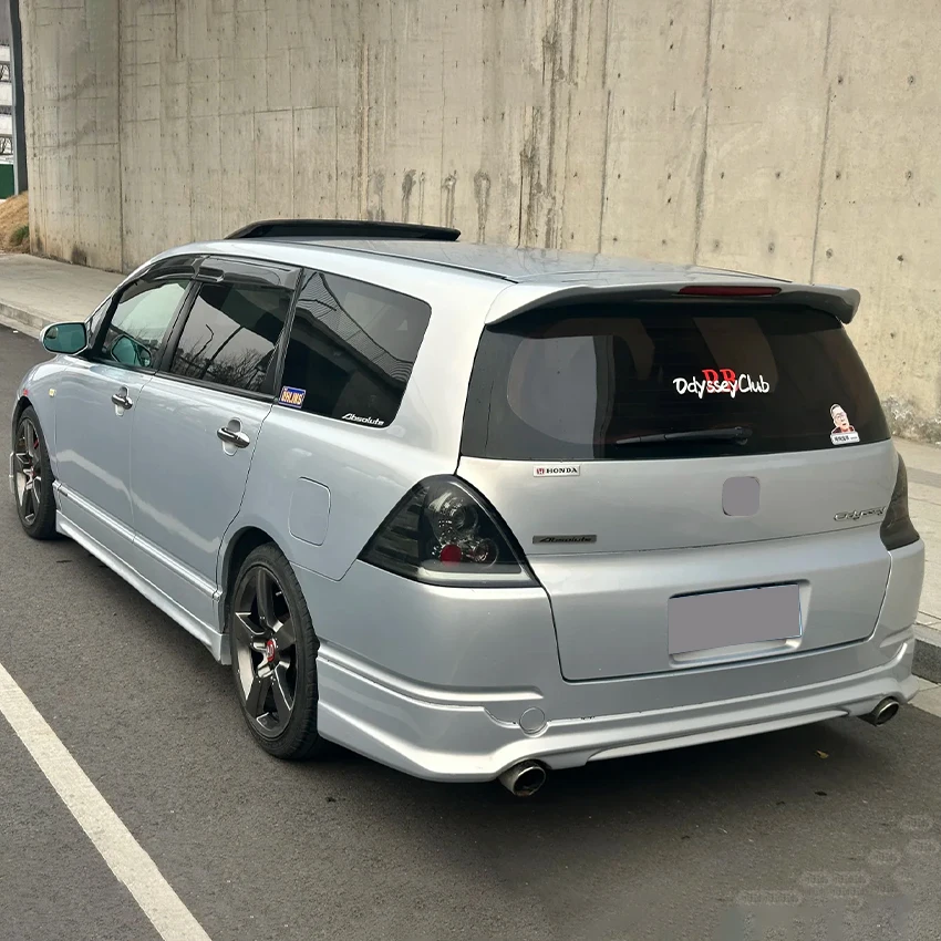 سبويلر لسيارة Honda 2005 2006 2007 2008 Odyssey RB1 عالي الجودة ABS غير مطلي/أسود لامع/سبويلر سقف بلون كربوني
