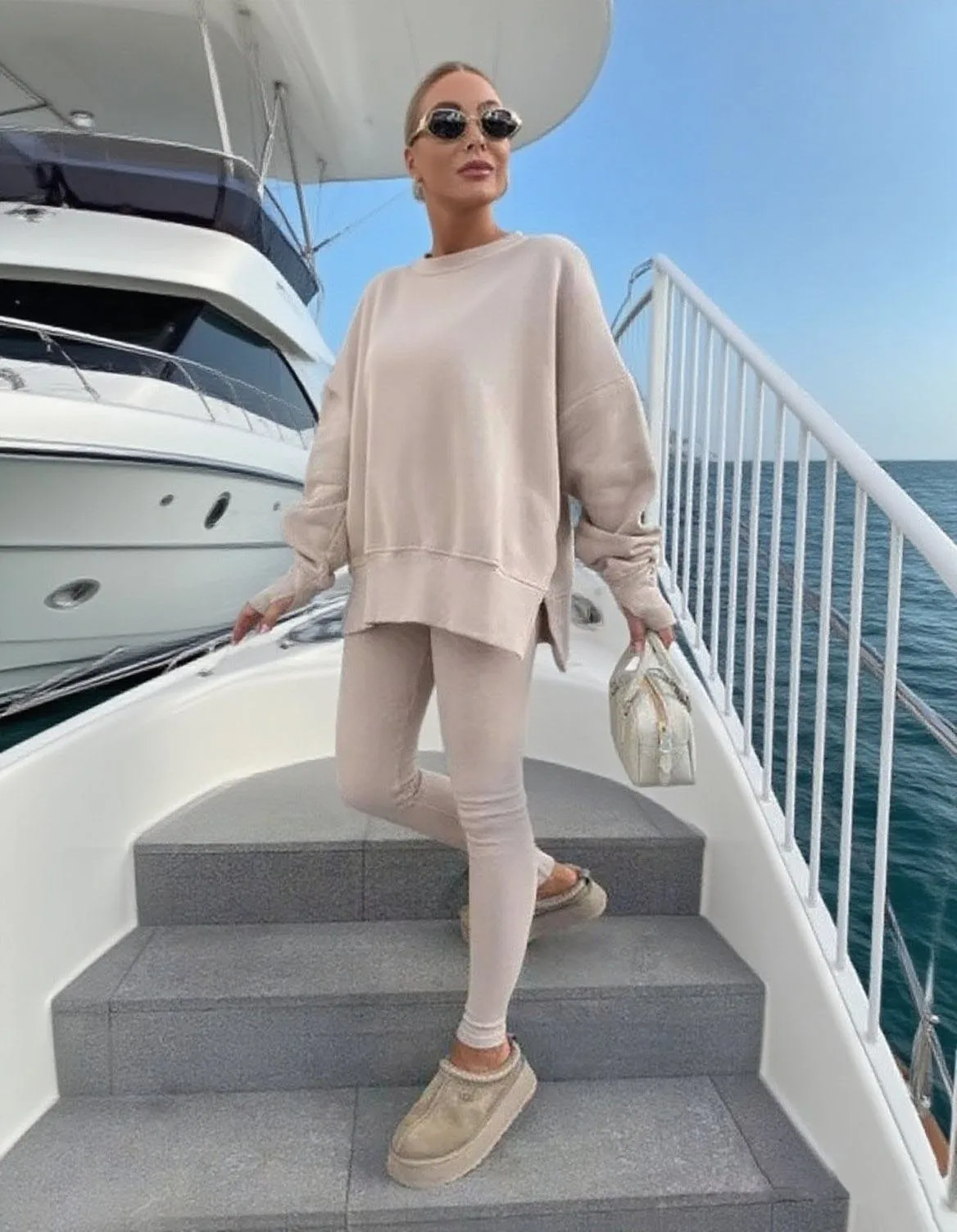 

Осень 2025 г., женские однотонные повседневные свободные спортивные костюмы из 2 предметов, толстовка с заниженными плечами и рукавами, пуловеры, топы + брюки, комплекты