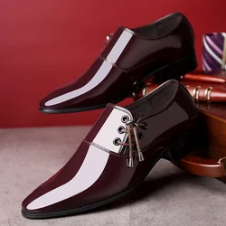 Sapatos clássicos de couro envernizado para homens, sapatos de vestido masculinos, oxfords elegantes, festa de casamento, moda empresarial, novo, 2024