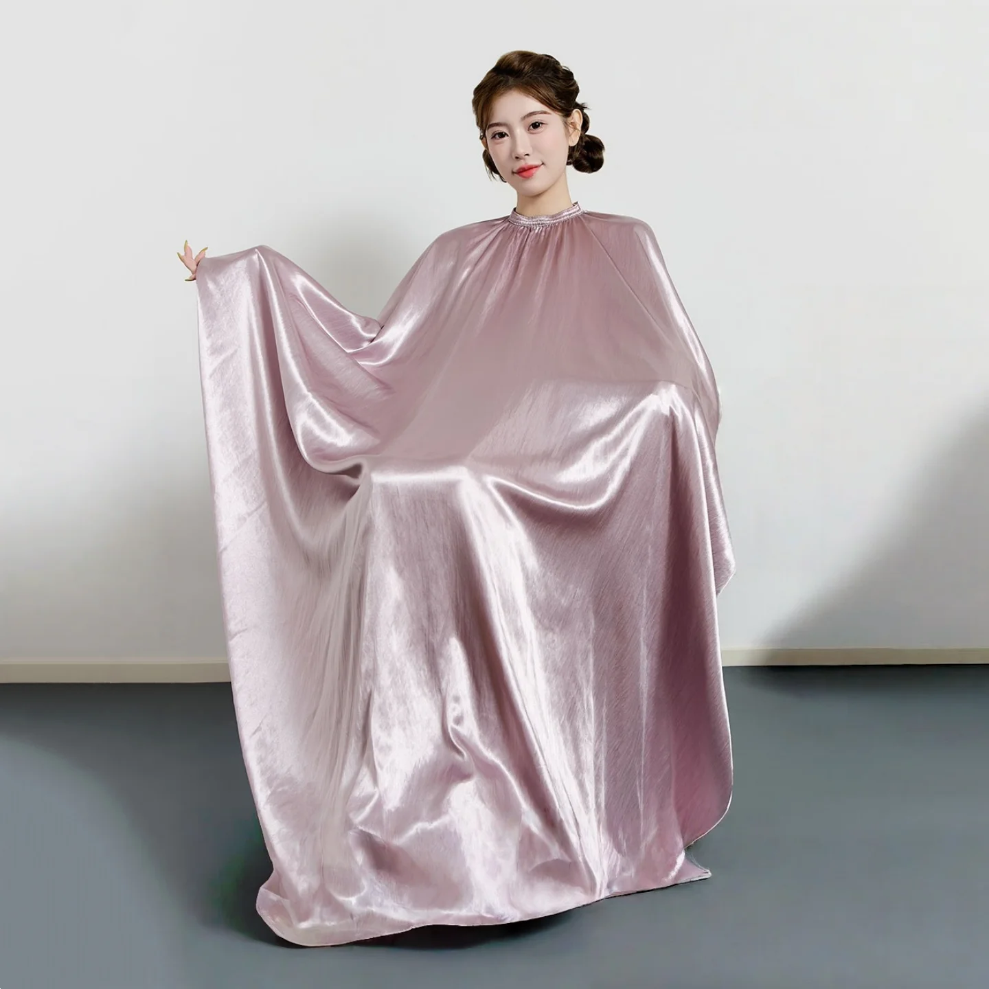 

Large Size Hair Salon Hair Cutting Wrap Long Sleeve Hairdresser Robe Anti Hair Gown Barber Hairdressing Cloak Barbershop Apron