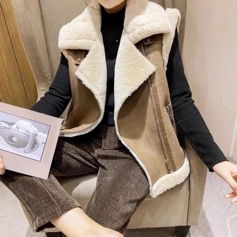 Fashion Brown Suede Lamb Hair Vest for Women with Plush Front and Back Wearing Jacket 2024 Autumn/winter Fur Integrated Vest