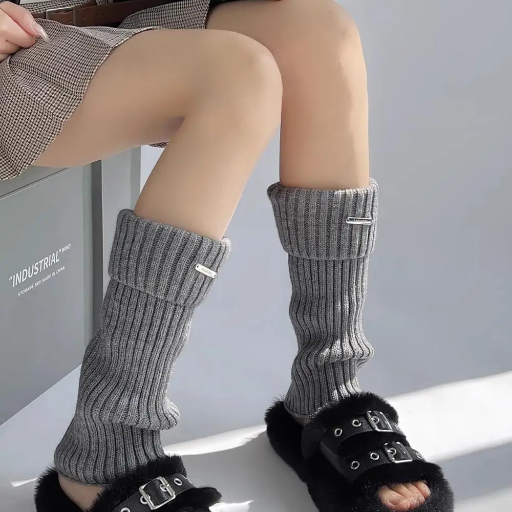 

Women Long Knee Socks Loose Leg Warmer Winter Thigh Stocking Pleated Pile Metal Tags Socks Female Over Knee High Boot Sock