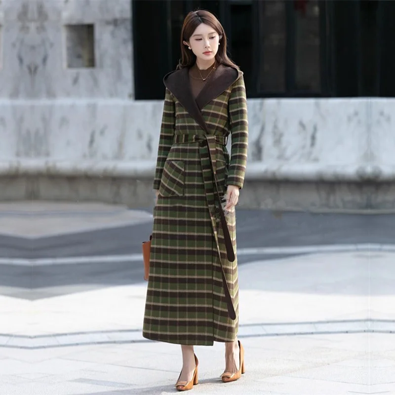 

New Women Plaid Hooded Woolen Coat Autumn Fashion Contrast Color Slim Waist with Belt Wool Blended Coat Casual Long Coat Female