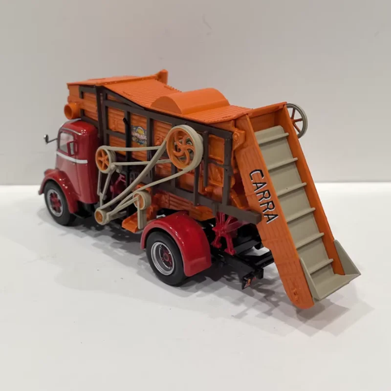 IXO 1/43 مقياس بيانكي سيفيس كارا سبيكة محاكاة نموذج سيارة مجموعة ثابتة زينت هدايا العيد اللعب هدية تذكارية