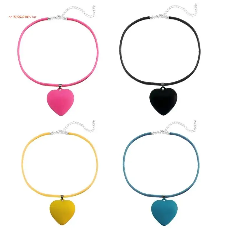 

Pack of 4 Heart Pendant Necklaces Y2K Big Heart Necklaces Heart Choker
