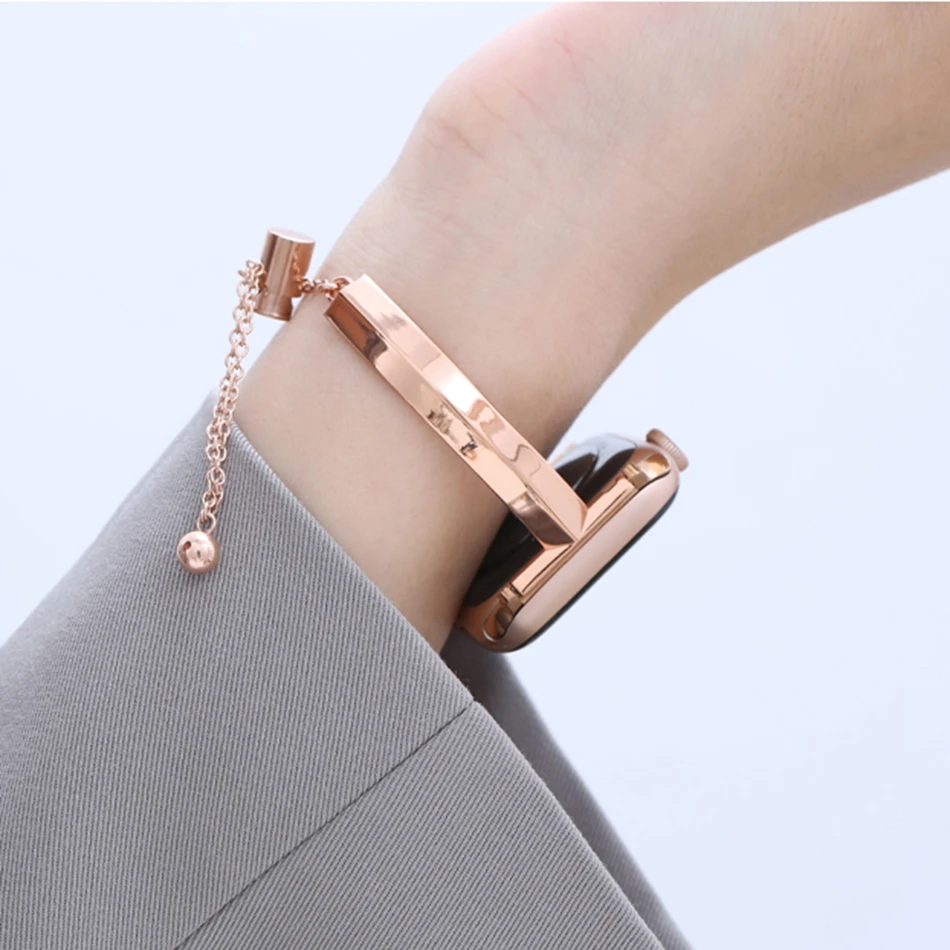 Cinturino per Apple Watch Ultra 49mm iWatch Series 6 7 8 SE 4 5 38/40/41mm 42/44/45mm cinturino in metallo acciaio moda T braccialetto Fine