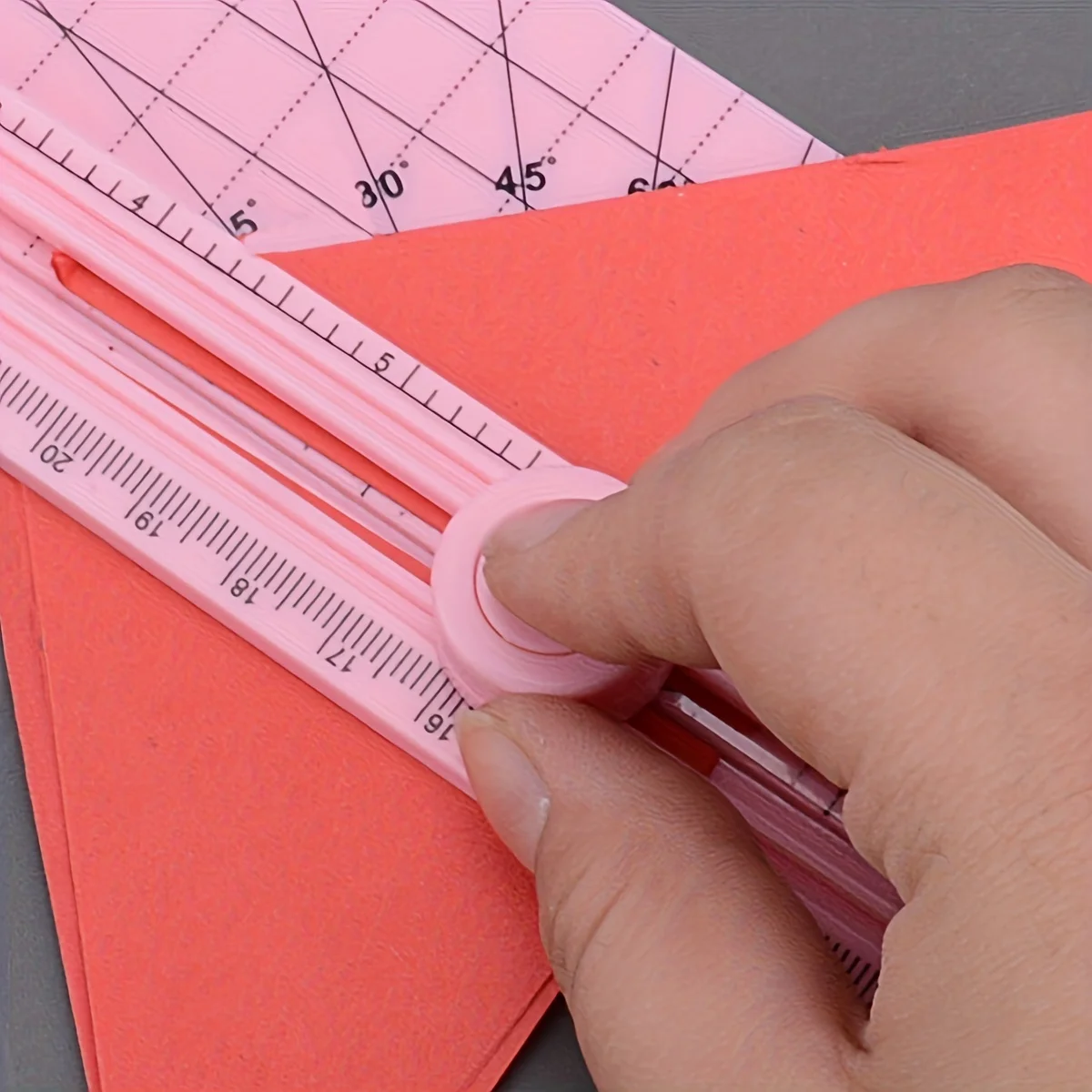 1pc Mini Manual Paper Cutter, A4 Portable Precision with Safety Blade for Scrapbook Photo Trimming and Handmade Paper Cutting