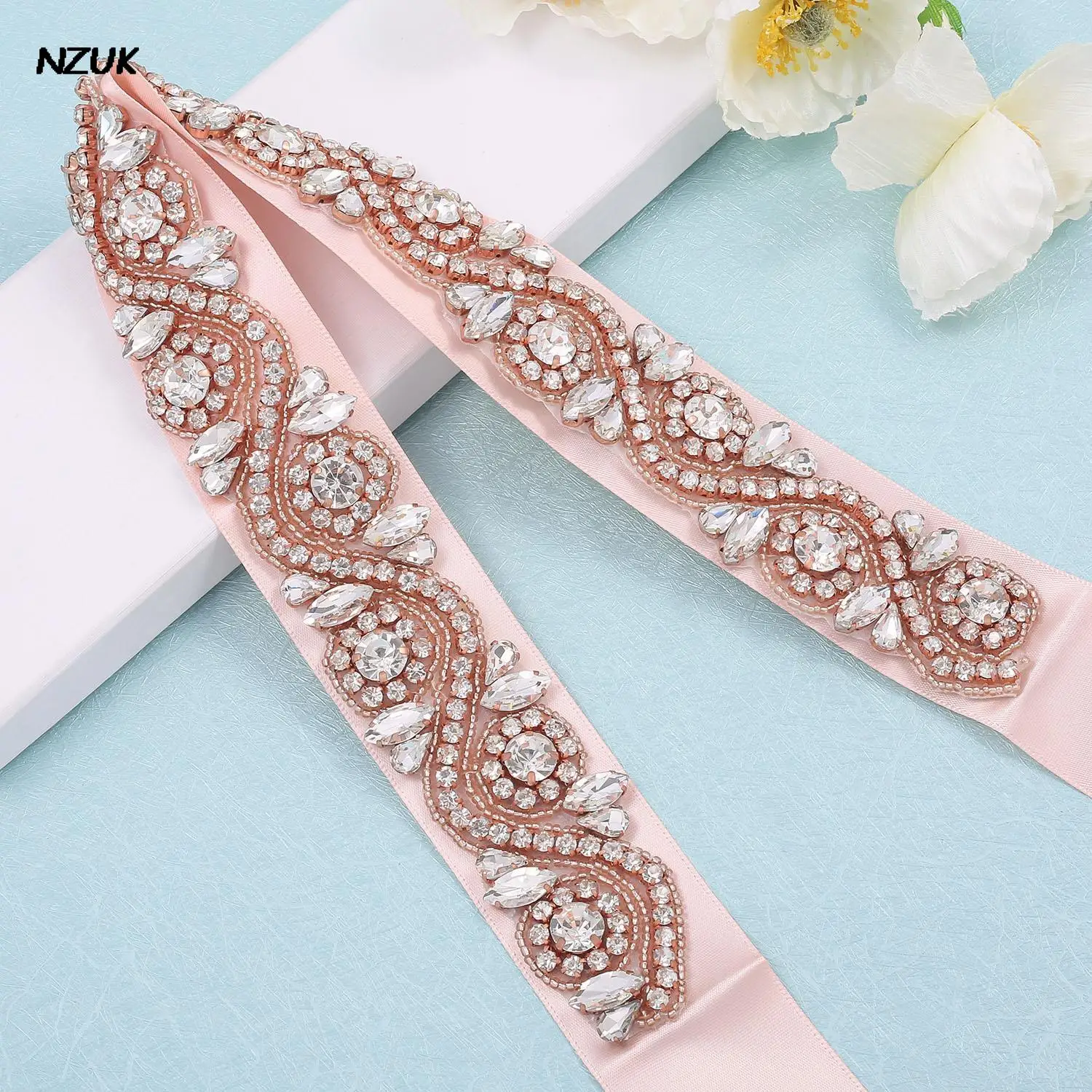 NZUK Clear Rhinestone สำหรับชุดแต่งงานคริสตัลเข็มขัดอัญมณี Rose Gold เข็มขัดเพชรเจ้าสาวอย่างเป็นทางการตกแต่งเข็มขัด