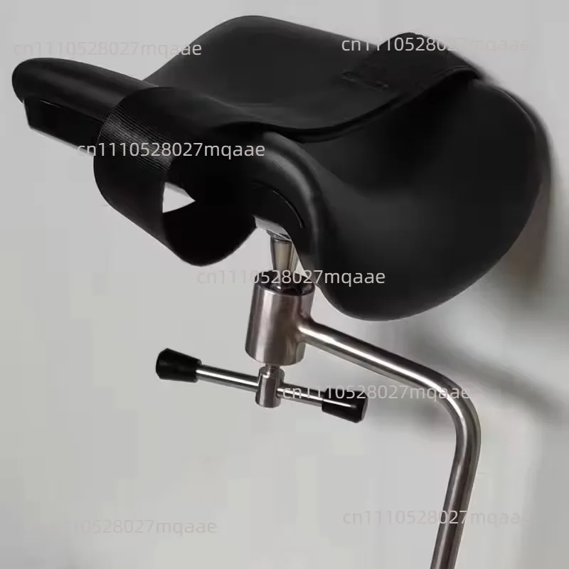 Operating table accessories: gynecological examination bed leg rest