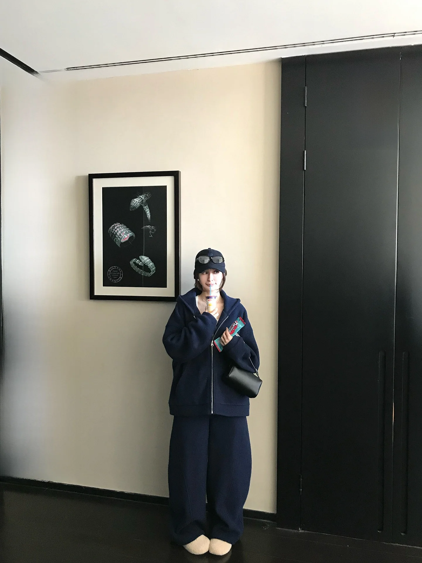 

Skk Store Зимний шерстяной мягкий комплект свитшотов Fce, женский комплект в стиле ретро, длинный свек, свободный крой, комплект из двух предметов Faion