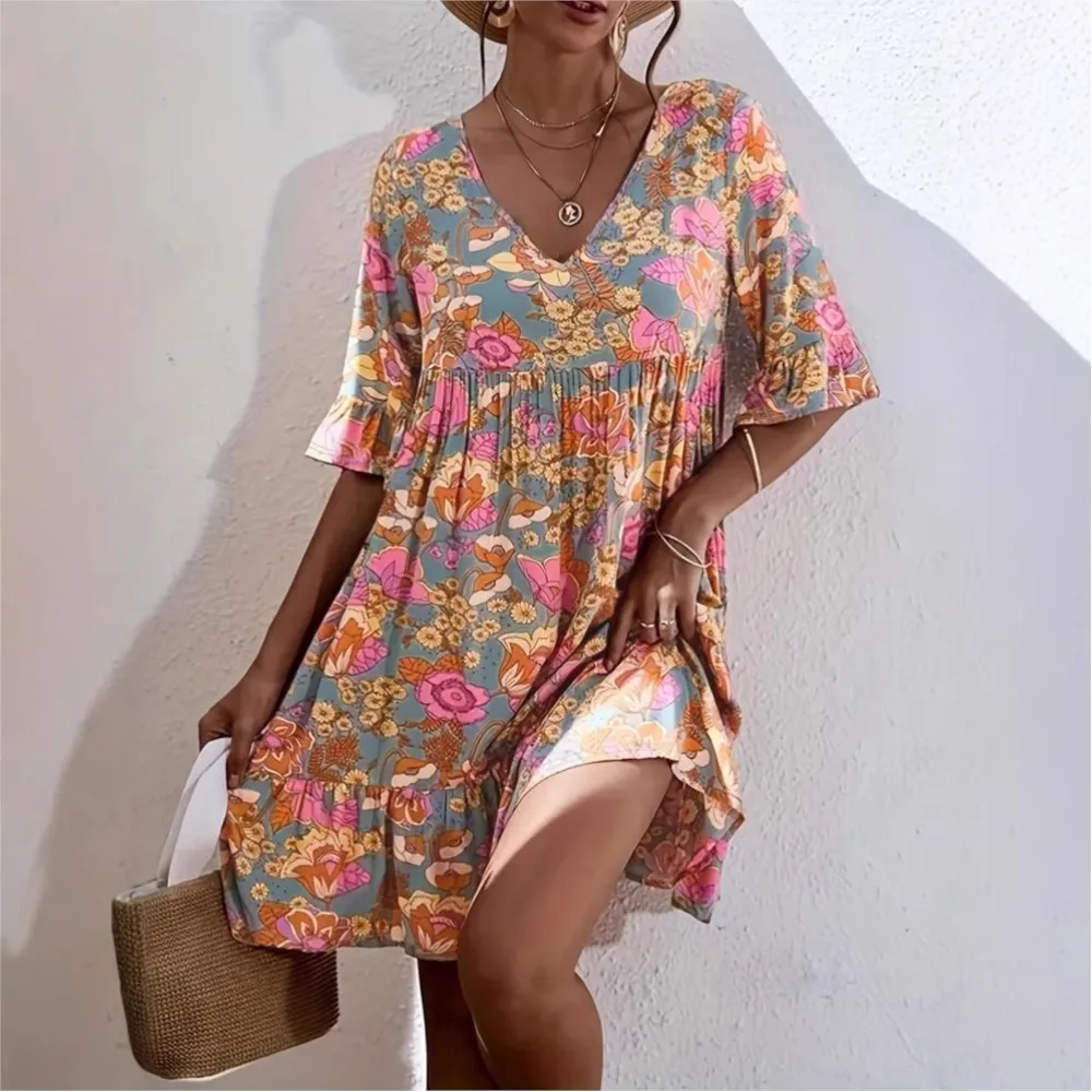 Sommerliches Freizeitkleid mit V-Ausschnitt und Blumenmuster, Boho-Stil, Kurzarm, Elegant, Modisch, Plissiert, Locker, mit Rüschen, Strandkleid für Damen 2026