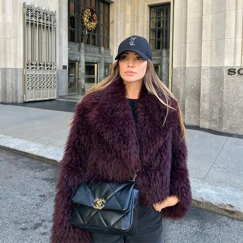 Brand Fashion Iconic Burgundy Cropped Shearling Faux Fur Coat Women Winter Jacket 2024 Fluffy Lapel Collar Red Fur Coat Outwear