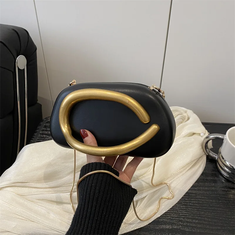 

Luxury Vintage Round Clutch Bag 2025 Elegant Retro Metal Top Handle Chain Strap Mini Box Purse for Wedding Party