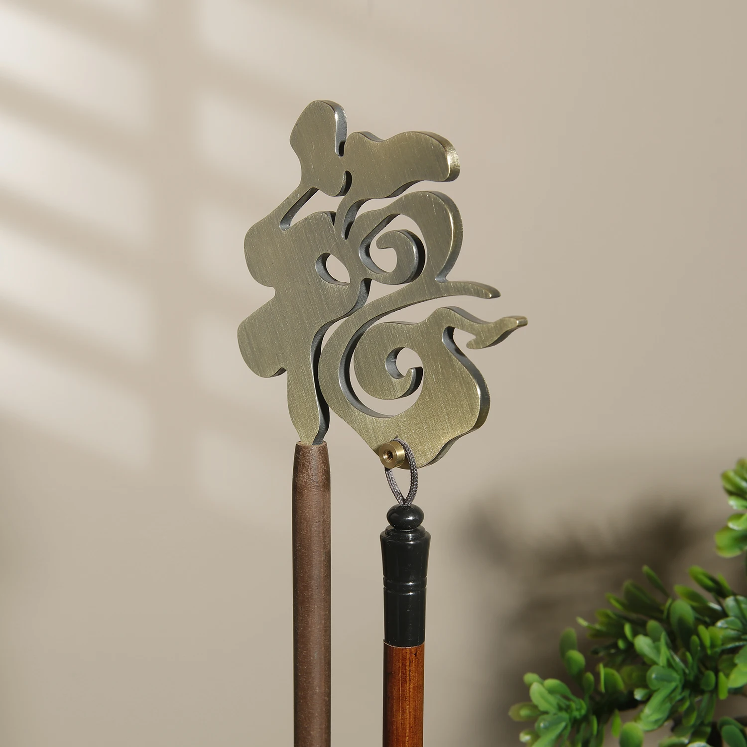 Chinesischer Fu-Pinsel-Stifthalter mit Holzsockel, Kalligraphie-Rest, Tintenaufhänger, Metall-Schreibpinselhalter, Schulbriefpapier – Detail 4