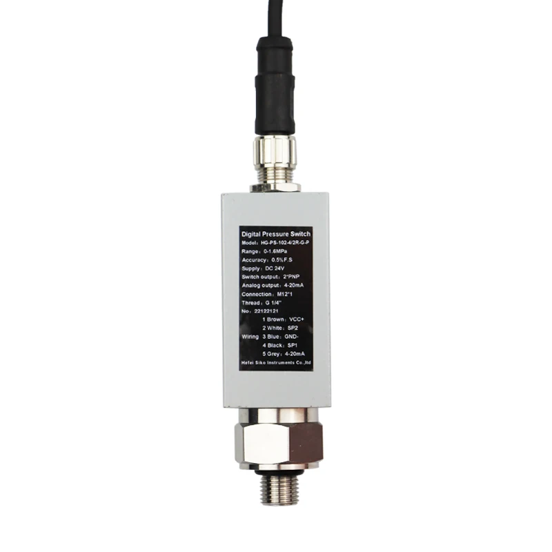 10-25 Bar Oil Pressure Switch Adjustable DC 24V 1/8 NPT 5 Wire M12 Electrical Connection LED Digital Display