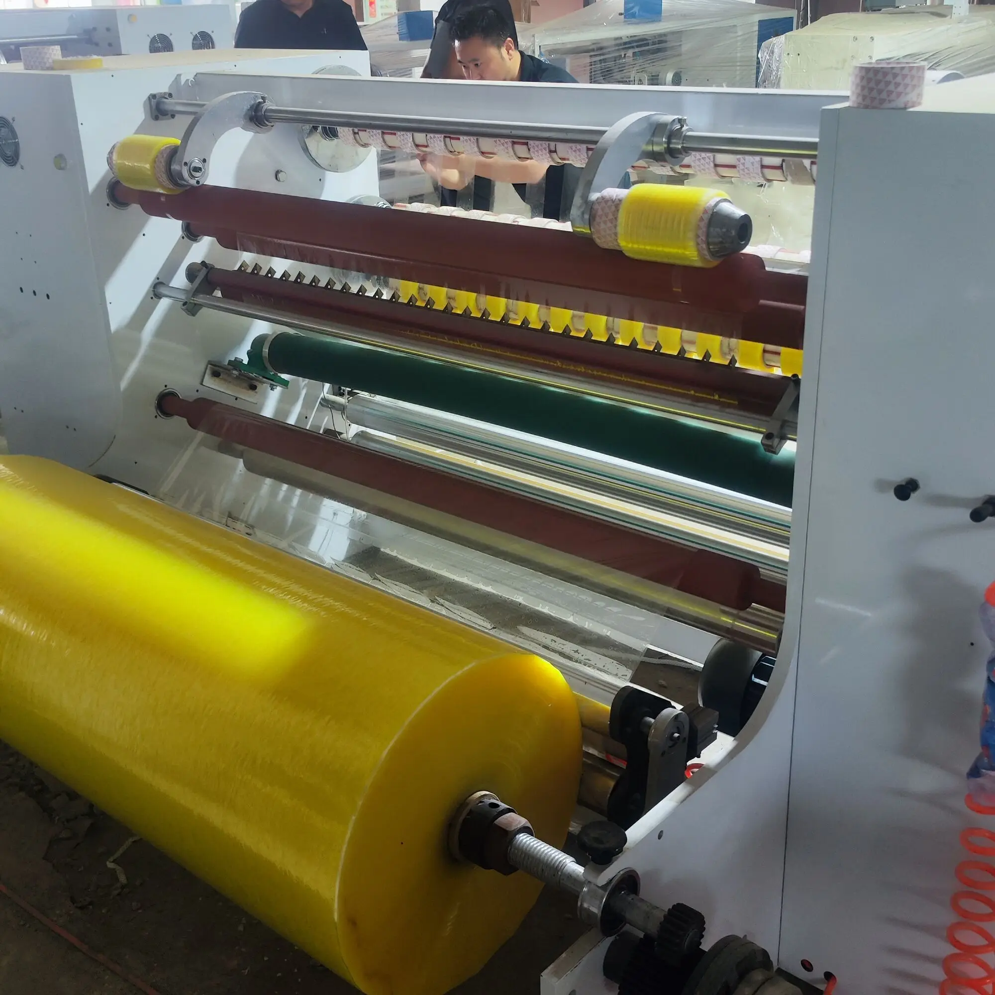 Fully automatic bopp stationery tape slitting machine pvc electrical insulation adhesive tape cutting machine