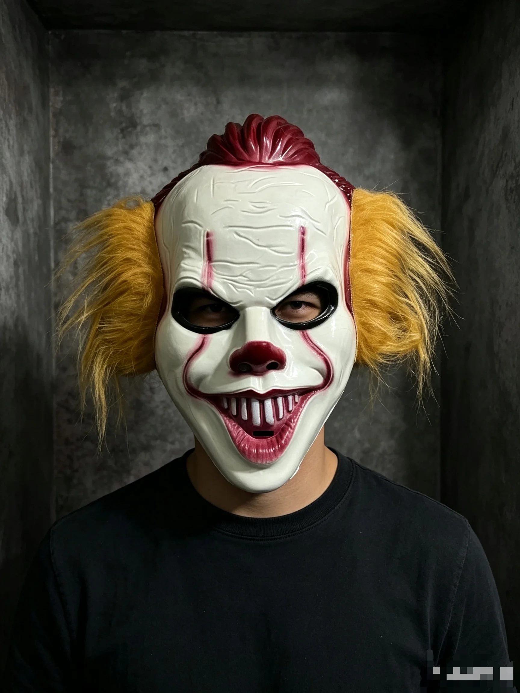 Masque de clown d'horreur d'Halloween avec cheveux colorés, accessoire de cosplay Joker, costume de mascarade effrayant pour fête d'adultes, synthétique