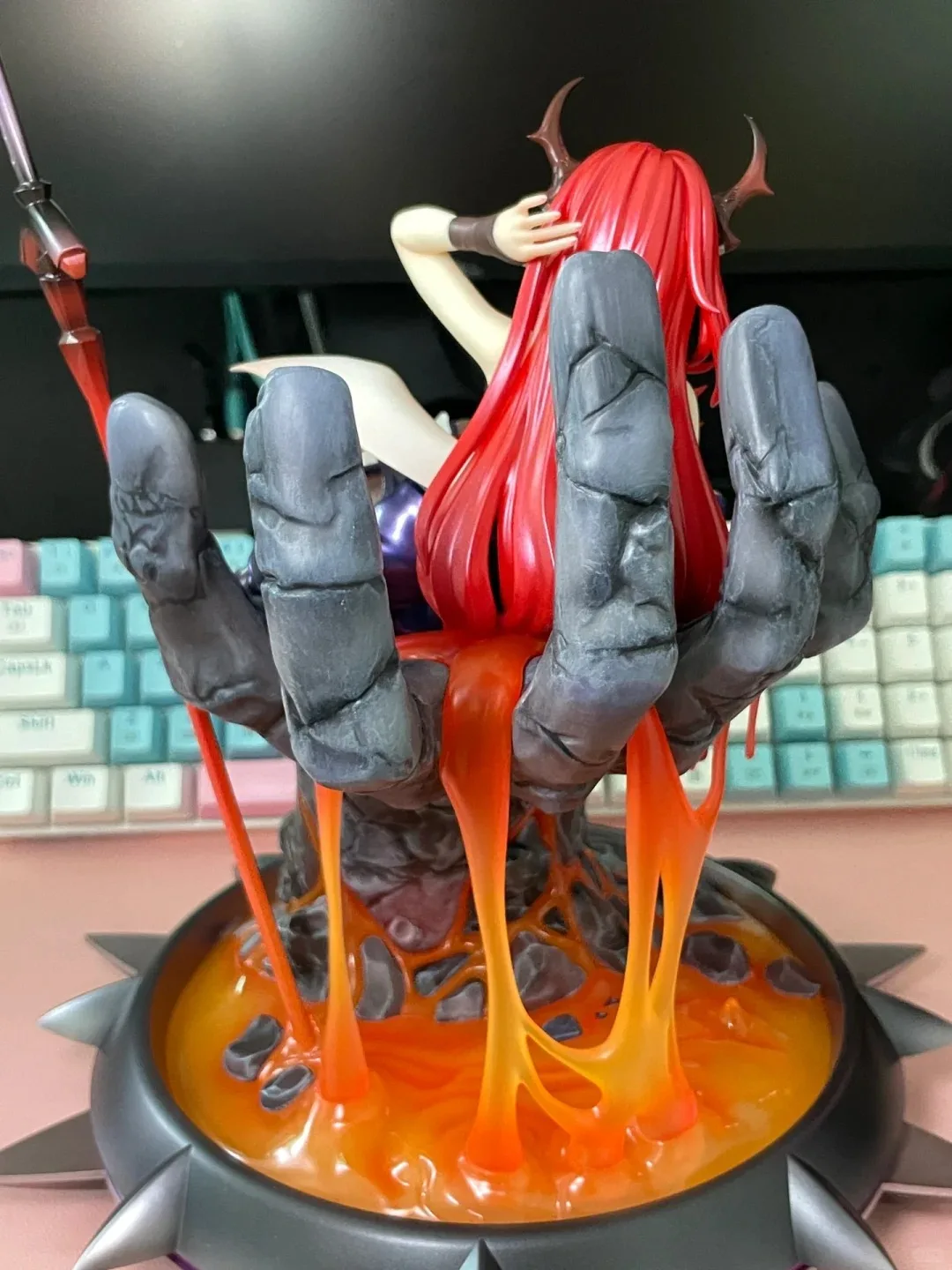 Original Myethos 1/7 Arknights Surtr Molten Ver. 29.5cm Genuine Collectible Anime Figure Anime Figure Ornaments Collection Gift