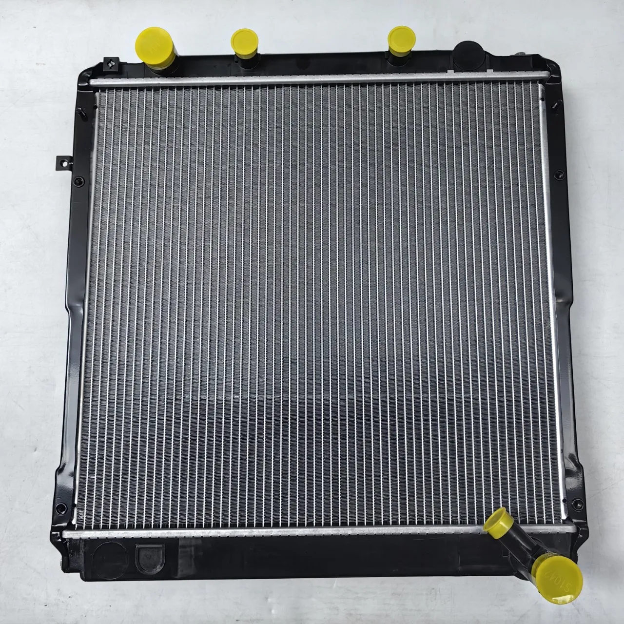 16400-17231 17232 For Toyota Coaster HZB50 HZB40 engine radiator