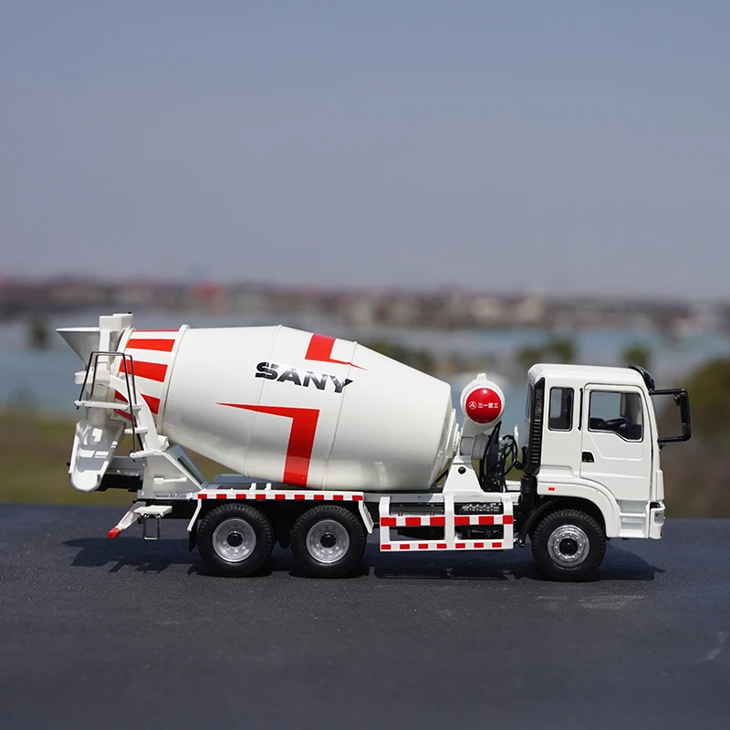 

Оригинальный бетономешающий грузовик SANY от 1:35, грузовик с цементным цистернером, модель из сплава Sany Mixing