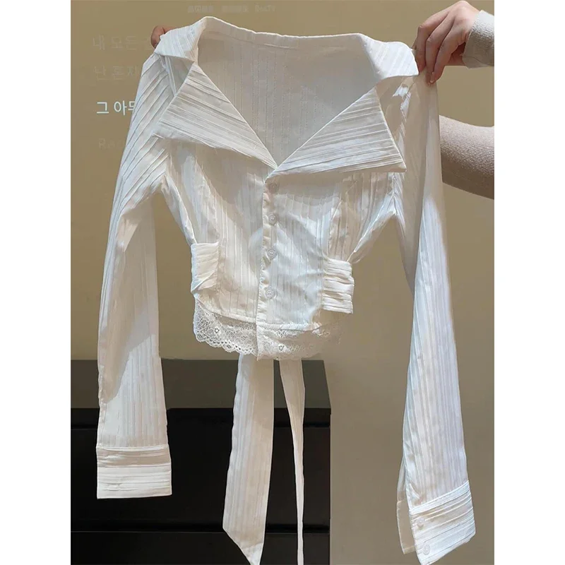 MEXZT Gestellte Weiße Shirts Frauen Mode Ästhetische Spitze Patchwork Bandage Blusen Streetwear Koreanische Langarm Design Schlank Tops