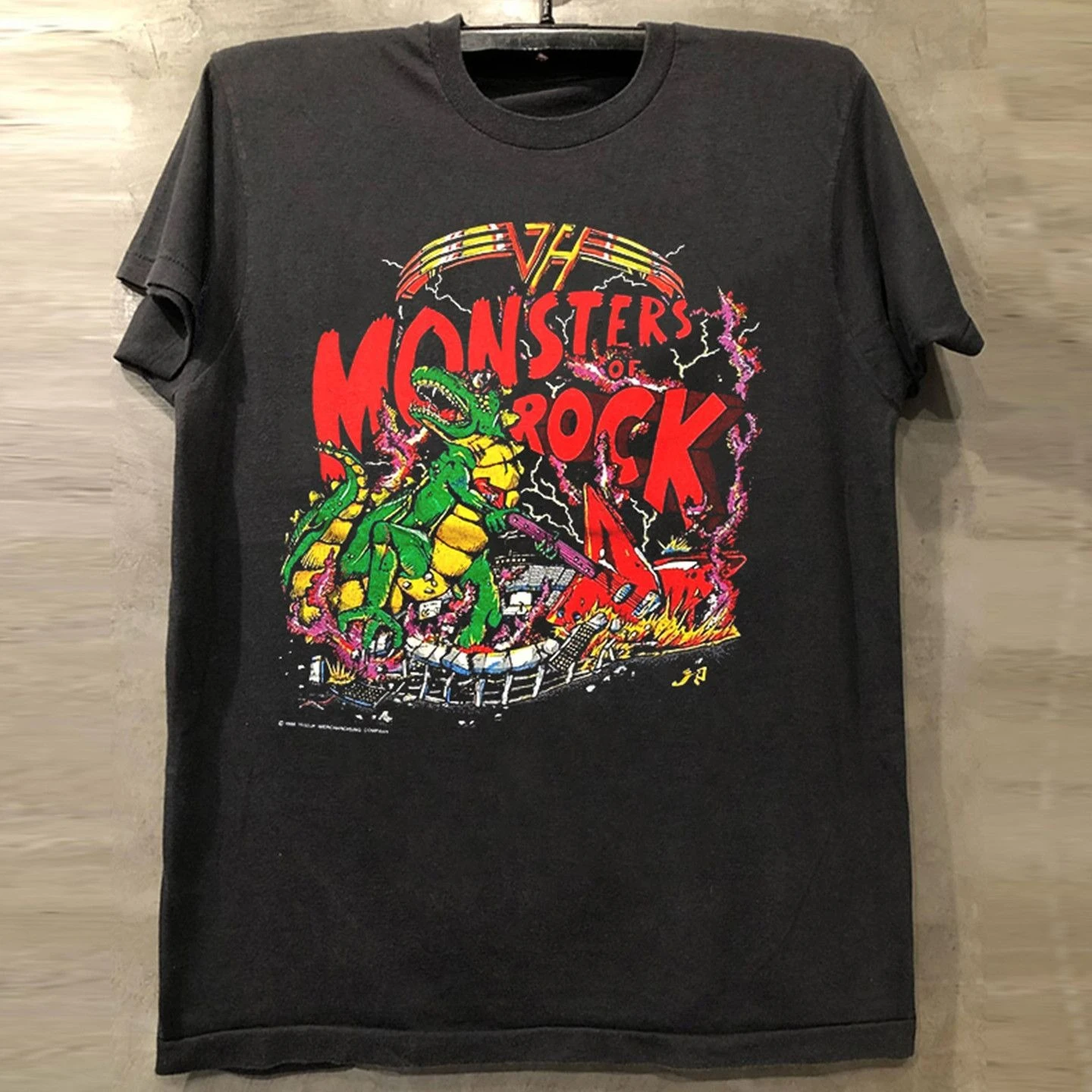 Heavy Metal Rock Band Short-sleeved T-shirt Vibe, Small Neckline American Half-sleeved Trend