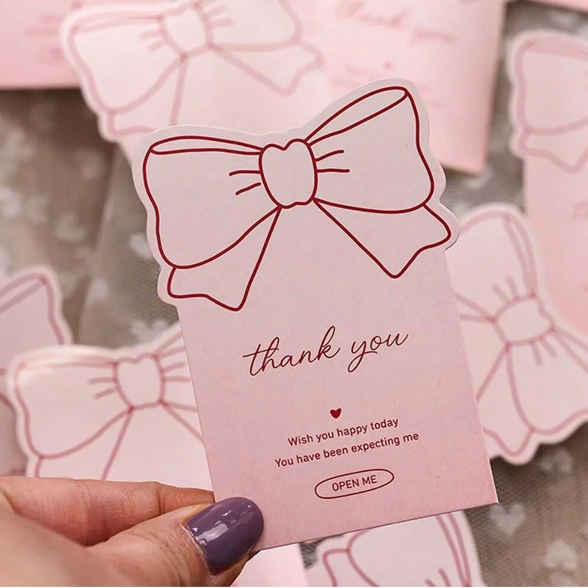 2025 العصرية Bowknot حقيبة هدايا طويلة ملصقات شكرا لك فتح لي الوردي ختم تسميات DIY بها بنفسك لحفل الزفاف حزمة صندوق التفاف العرض