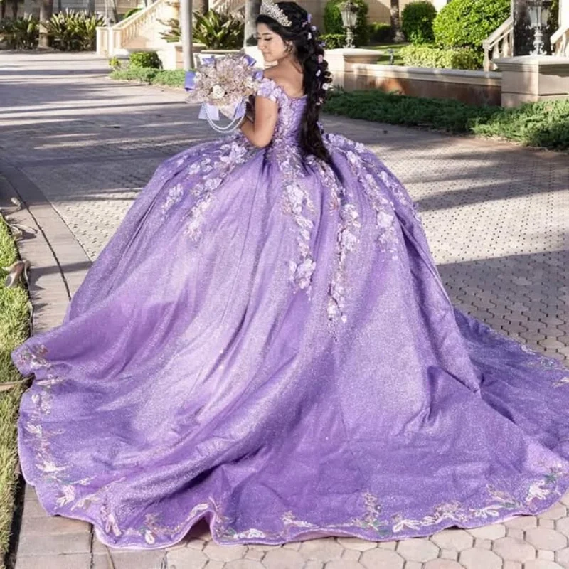 반짝이는 보라색 퀸시에라 드레스 크리스탈 글리터 데칼 3D 꽃 레이스 롱테일 베스티도스 데 15 퀸시에라 ﻿ 맞춤 제작