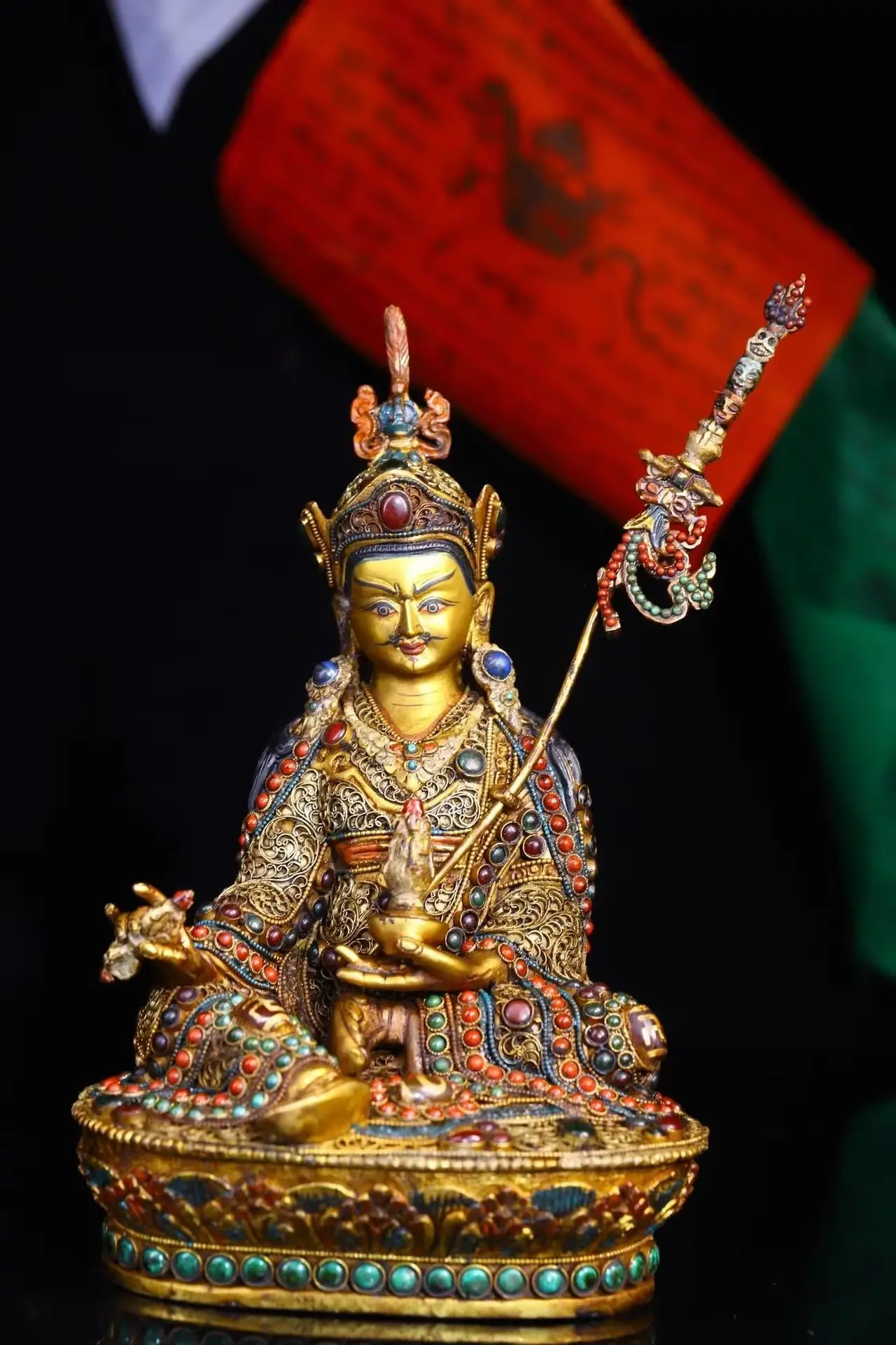 

9"Tibetan Temple Collection Old Tibetan Silver Filigree Outline in gold Mosaic Gem gZi Beads Guru Rinpoche Buddha Worship Hall