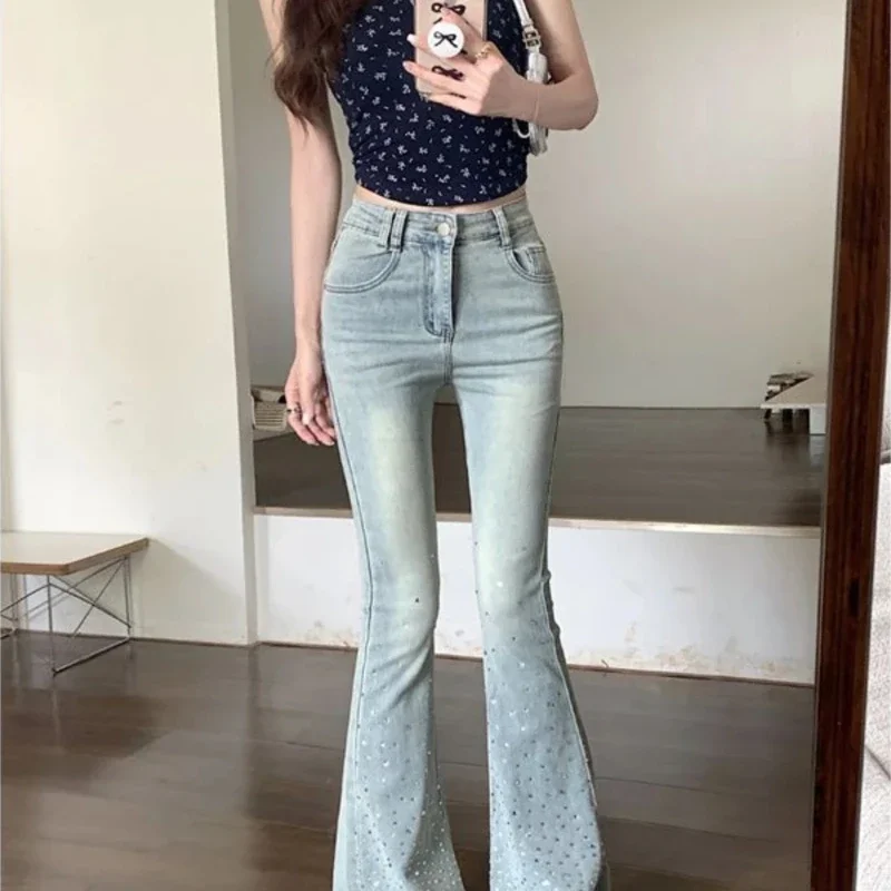 2025年秋 レディース ヴィンテージ フレア ジーンズ ラインストーン付き ベルボトム デニムパンツ ストリートウェア Y2K グランジ オリジナル ストレッチ トラウザーズ