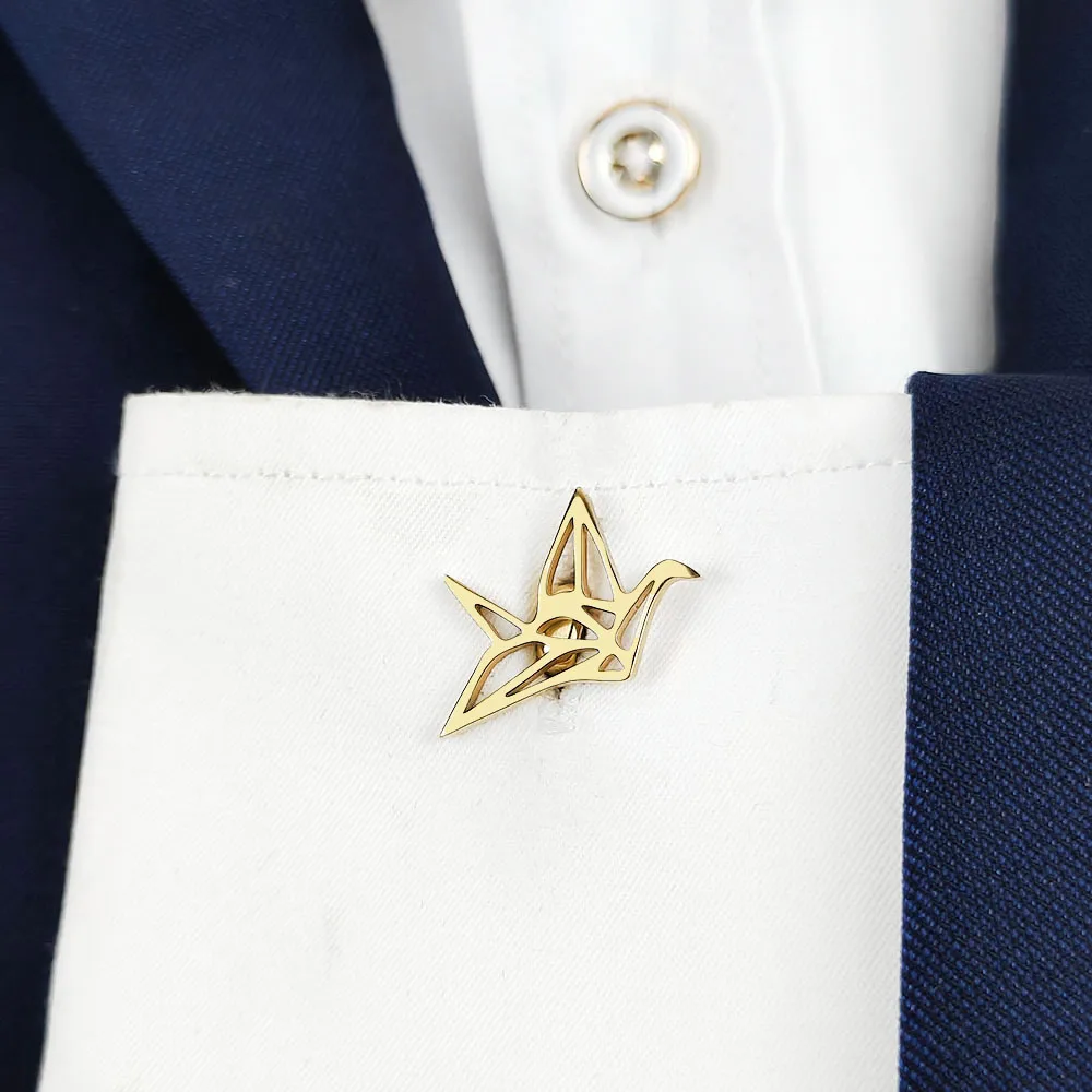 Nowość - spinki do mankietów ze stali nierdzewnej pozłacane 18-karatowym złotem: uroczy wzór tysiąca papierowych żurawi, modna przypinka do klapy, prezent dla przyjaciół