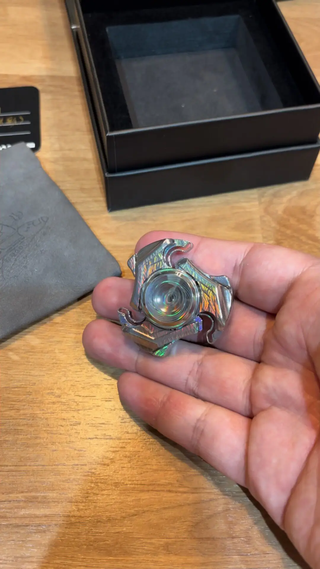 Used EDC Is New, Limited To Exhibitions, Good Bean Edc Colorful Hidden Blade, Open Armor Gyro