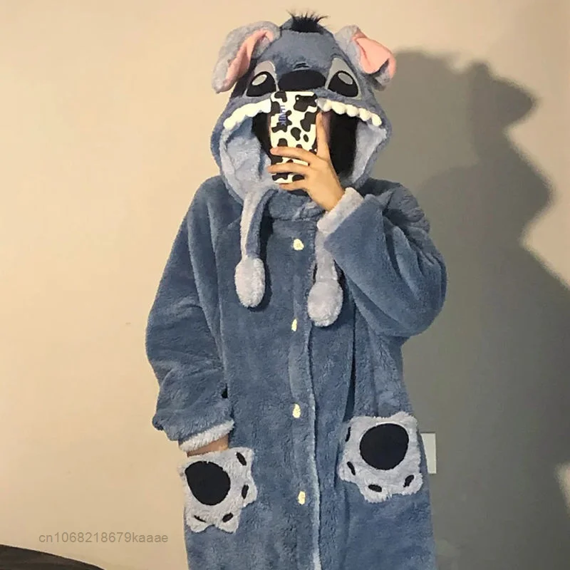 Disney Women And Men\'s Cute Soft Plush Stitch Nightgown Y2k Sweet Cute Cartoon Thick Flannel Robes Casual Bathrobe Home Clothes