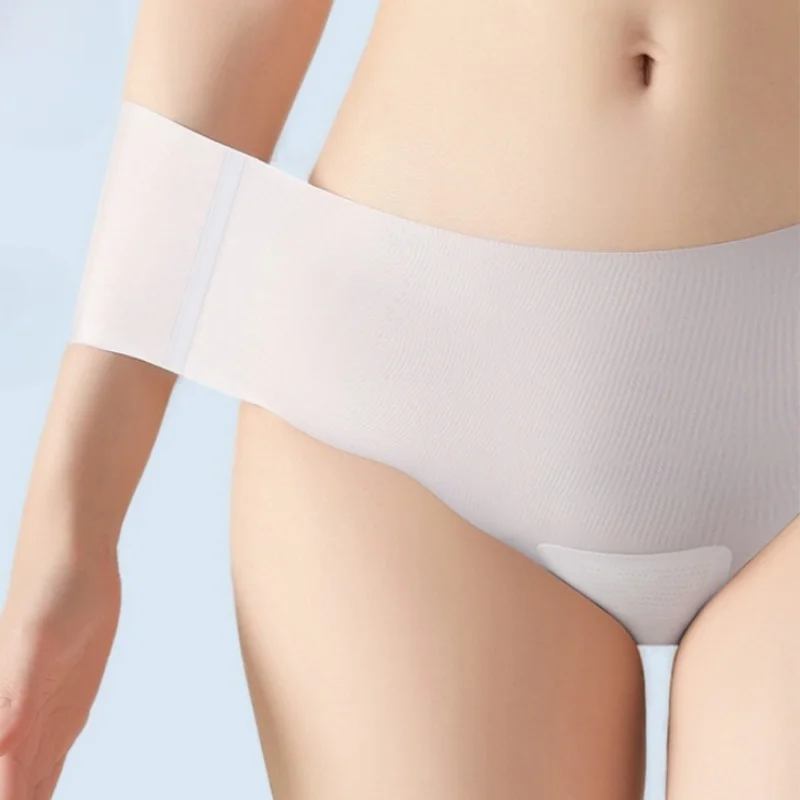 Thumbnail 3 - #9 Best Womens Seamless No-Show Panties to Buy In 2026