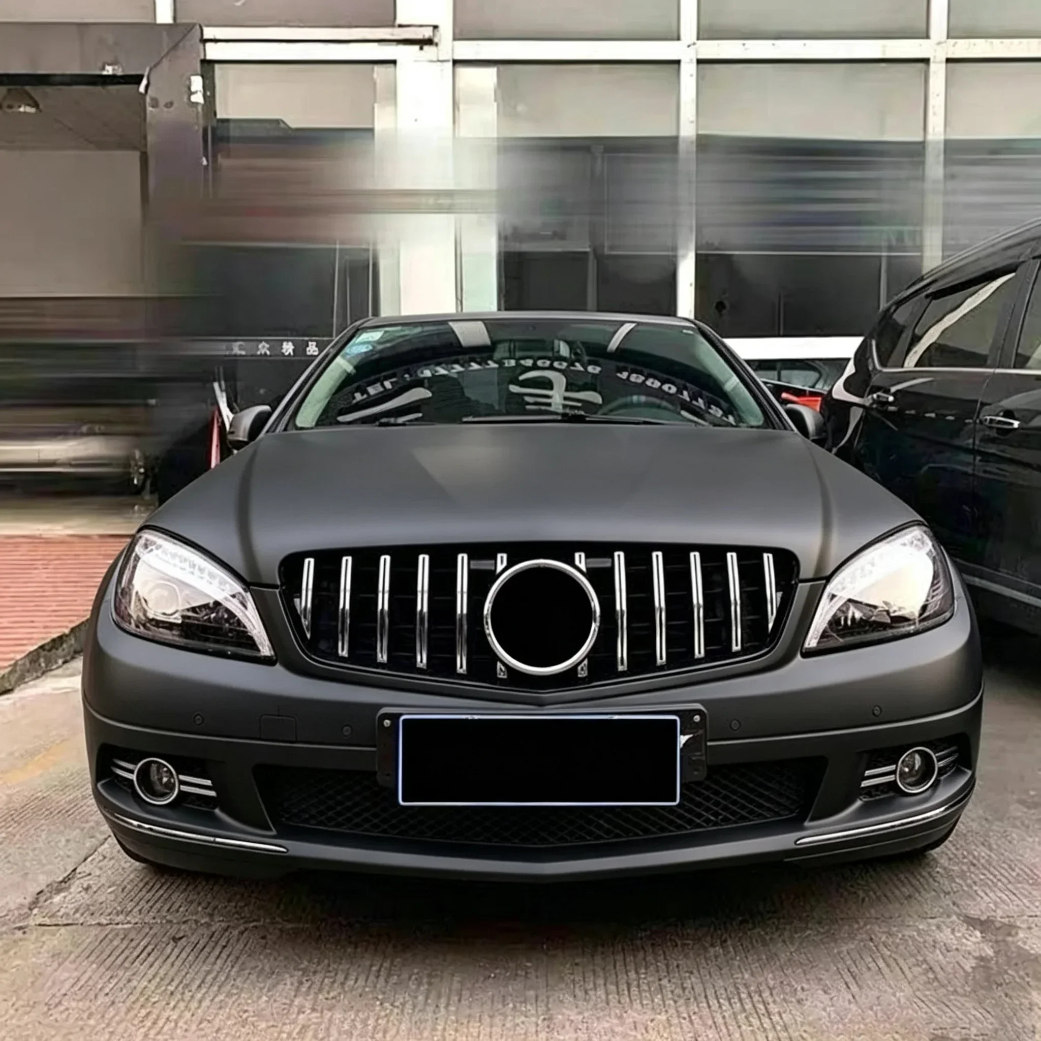 Middle Hood Mesh Upgrade Front Bumper Grille Grill Refit For Mercedes Benz C class W204 C204 S204 Coupe C43 2007-14 AMG GT Style view 3