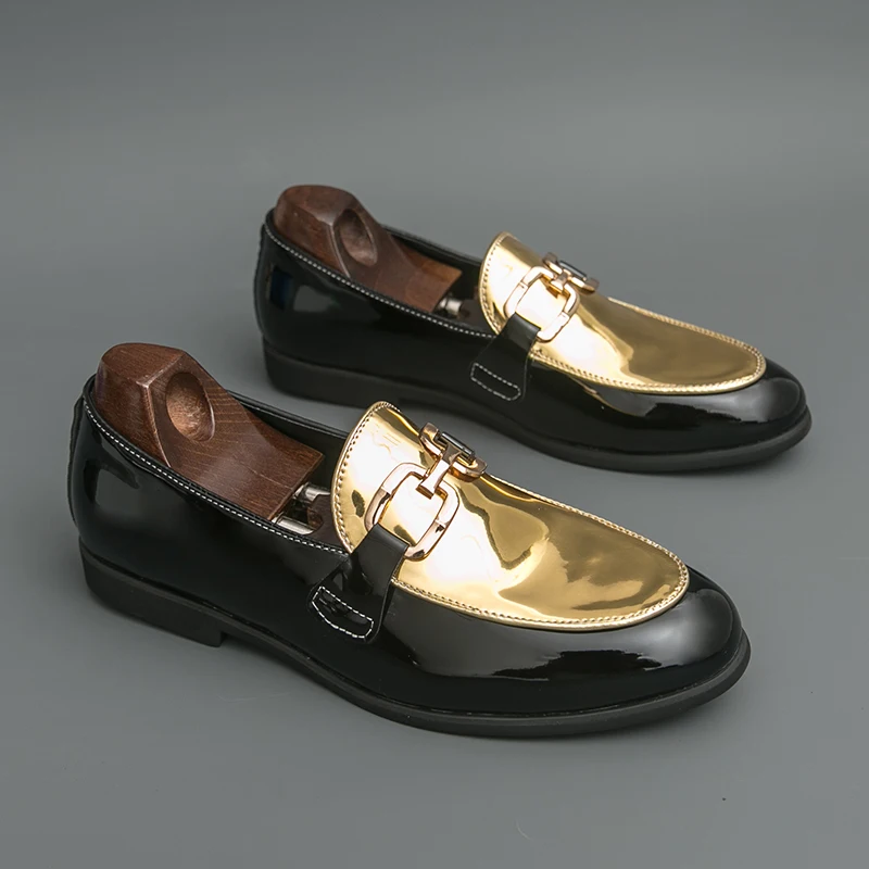 

Classic Men Loafers Patent Leather Color-blocked Metal Buckle Shoes Casual Business Fashion Leather Shoes Banquet Shoes Men