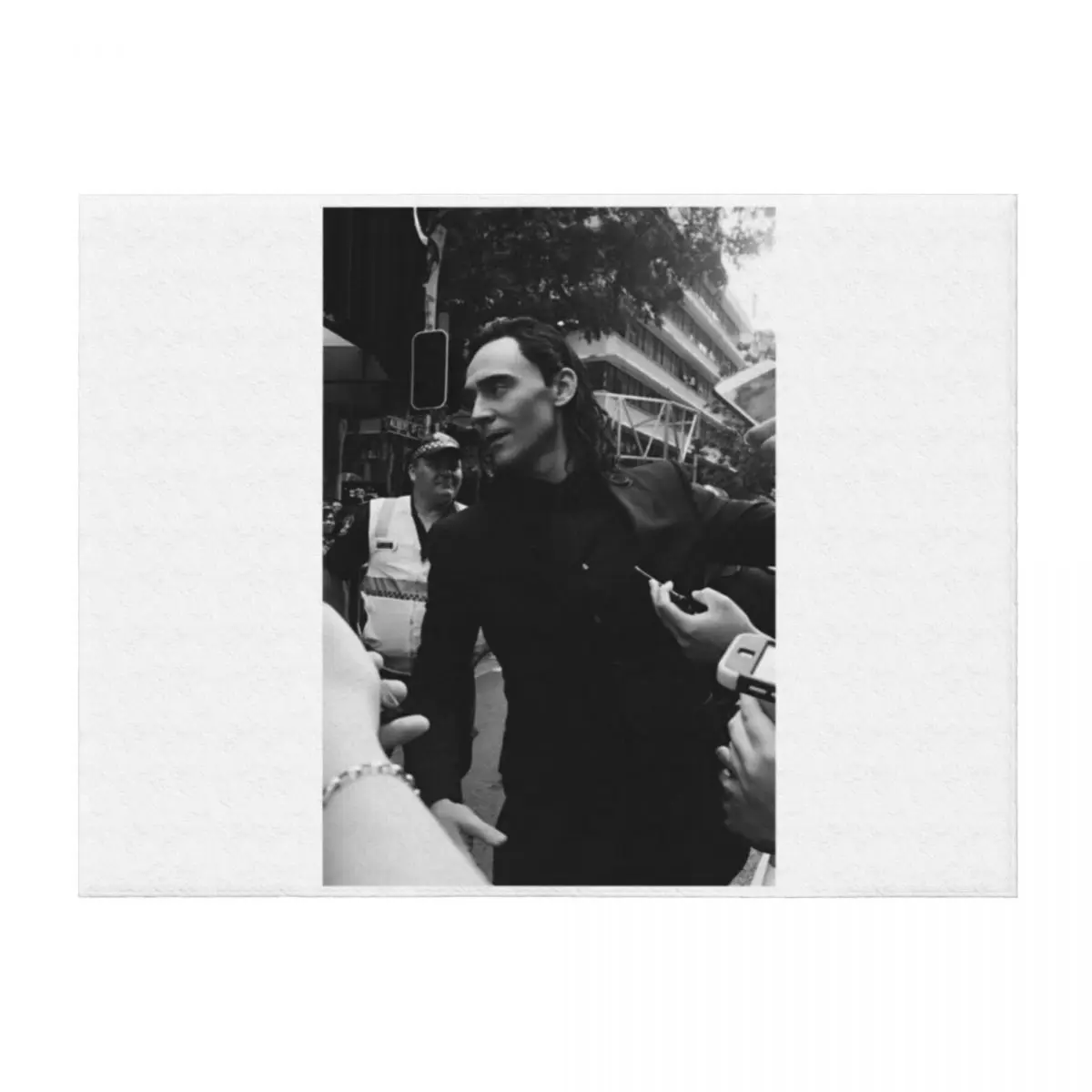 

tom hiddleston Throw Blanket Luxury Brand Plaid Luxury St Soft Plush Plaid Blankets