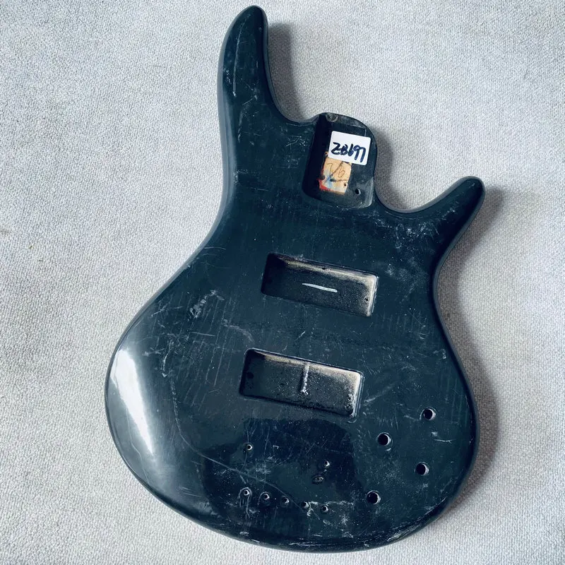 

EB697 Surface Dirty and Damages Unfinished Active Electric Bass DIY Replace Bass Body in Solid Wood