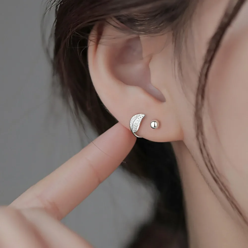 Creative Minimalist 925 Sterling Silver Leaf Screw Fastening Piercing Stud Earrings for Woman Korean Forest Jewelry Accessories