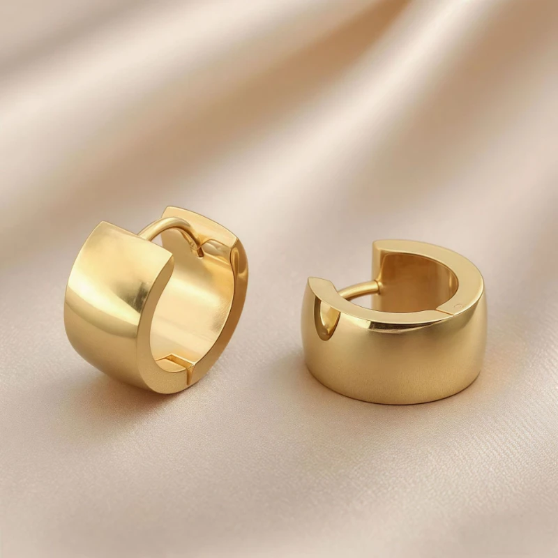 Chunky Gold Plated Stainless Steel Huggie Hoop Earrings Non Tarnish Hypoallergenic Piercing Jewelry for Women Daily Wear