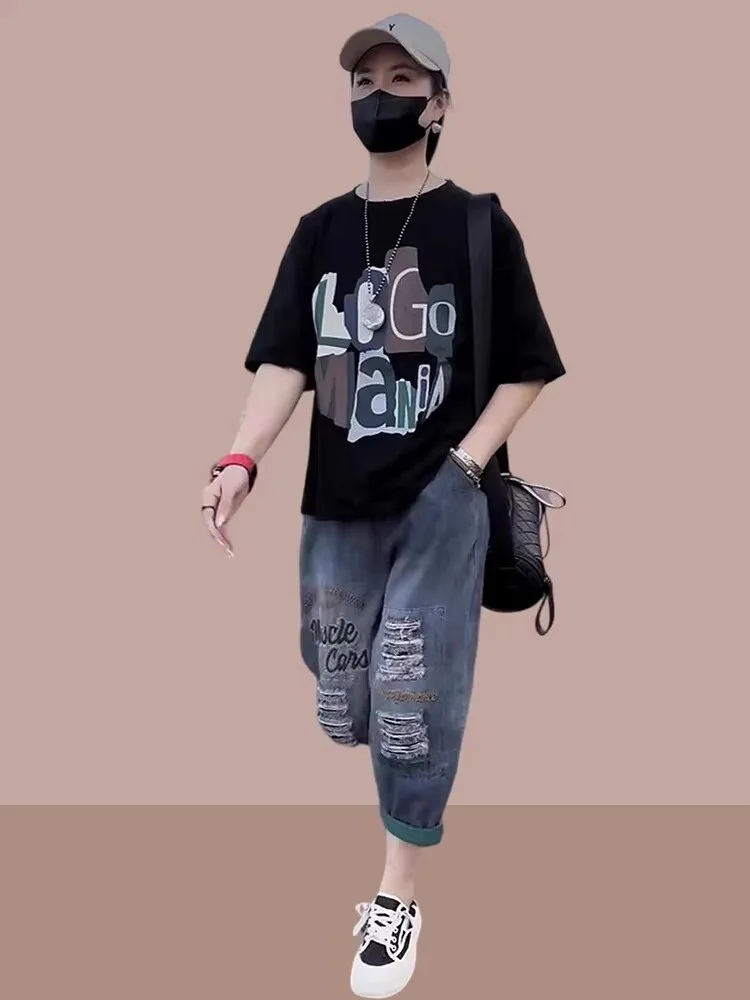 

Faionable Pure Cotton T-irt And Denim Harem Pants Casual Sportswear Set Breathable Summer Outfit for Younger Looking Women
